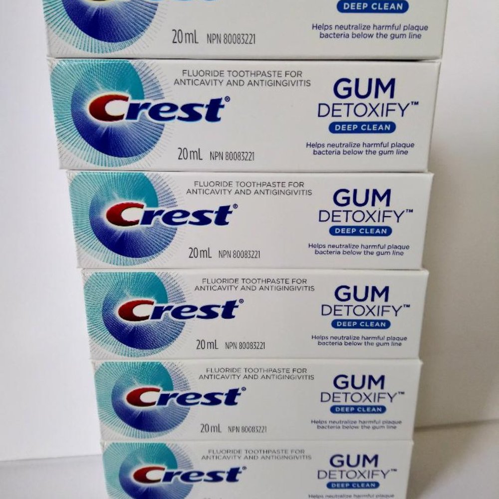 6 Crest Gum Detoxify travel-size 20ml toothpastes